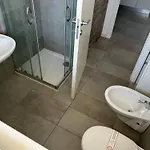 Del Mar Da Colla Roberto 아파트 *